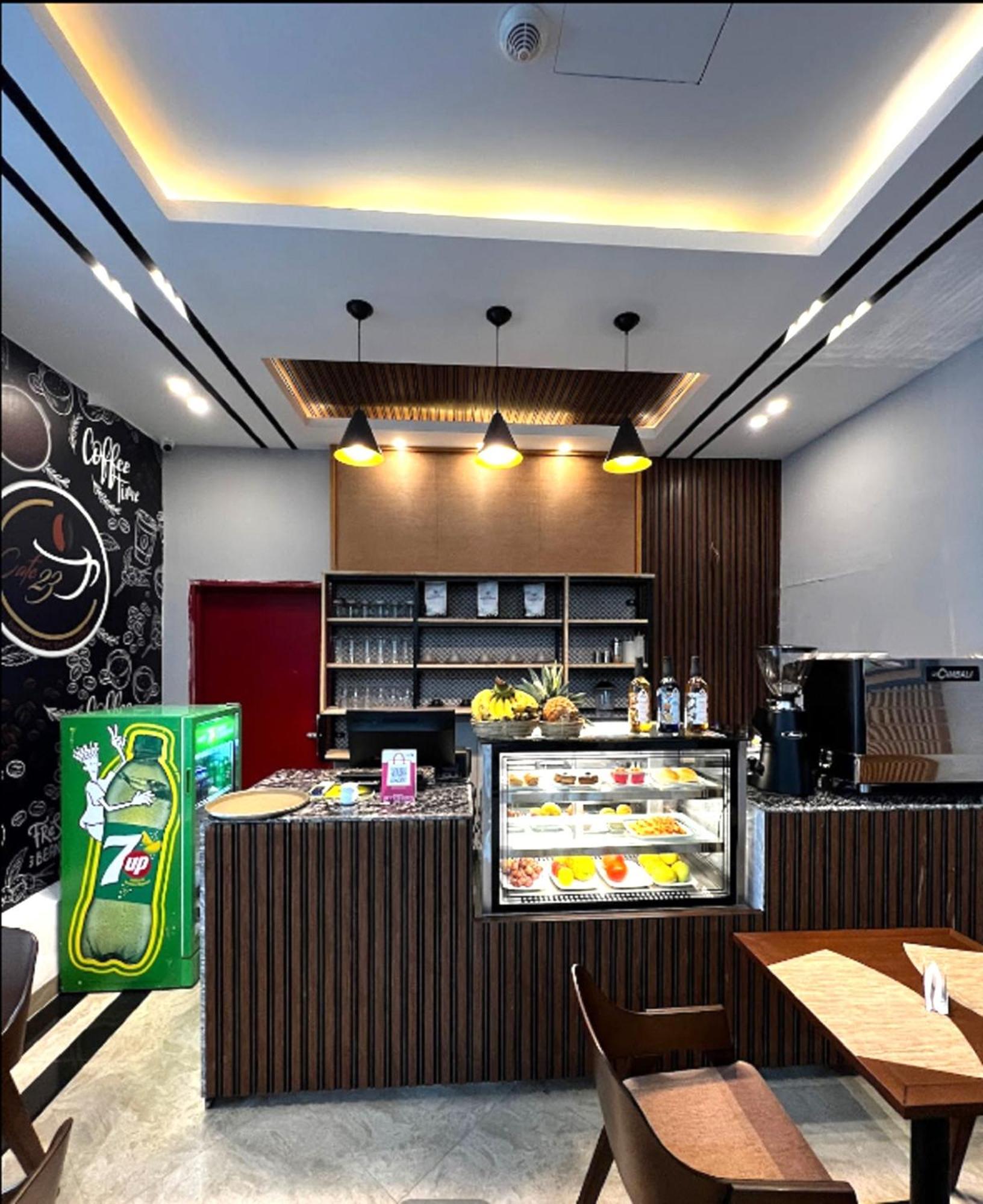 Hotel Studio23 ธากา ภายนอก รูปภาพ